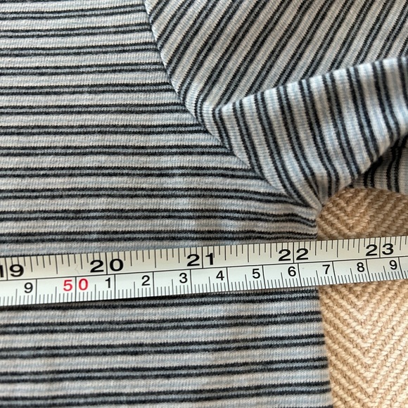 Vince blue striped tshirt - Picture 5 of 6